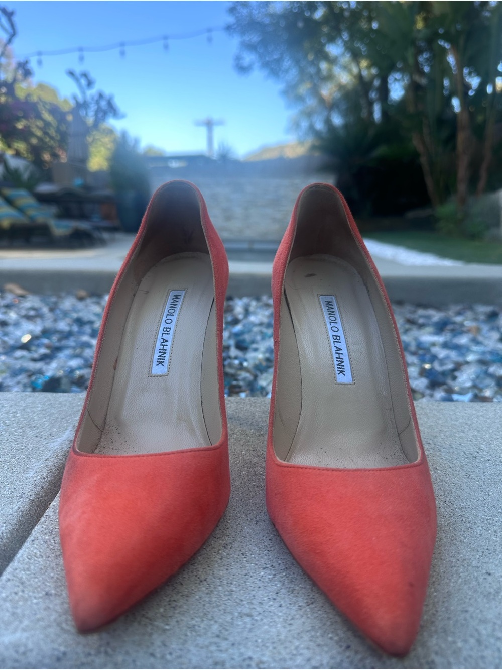 Manolo Blahnik Coral Red Suede Pointed Toe Pumps Heels Size 36